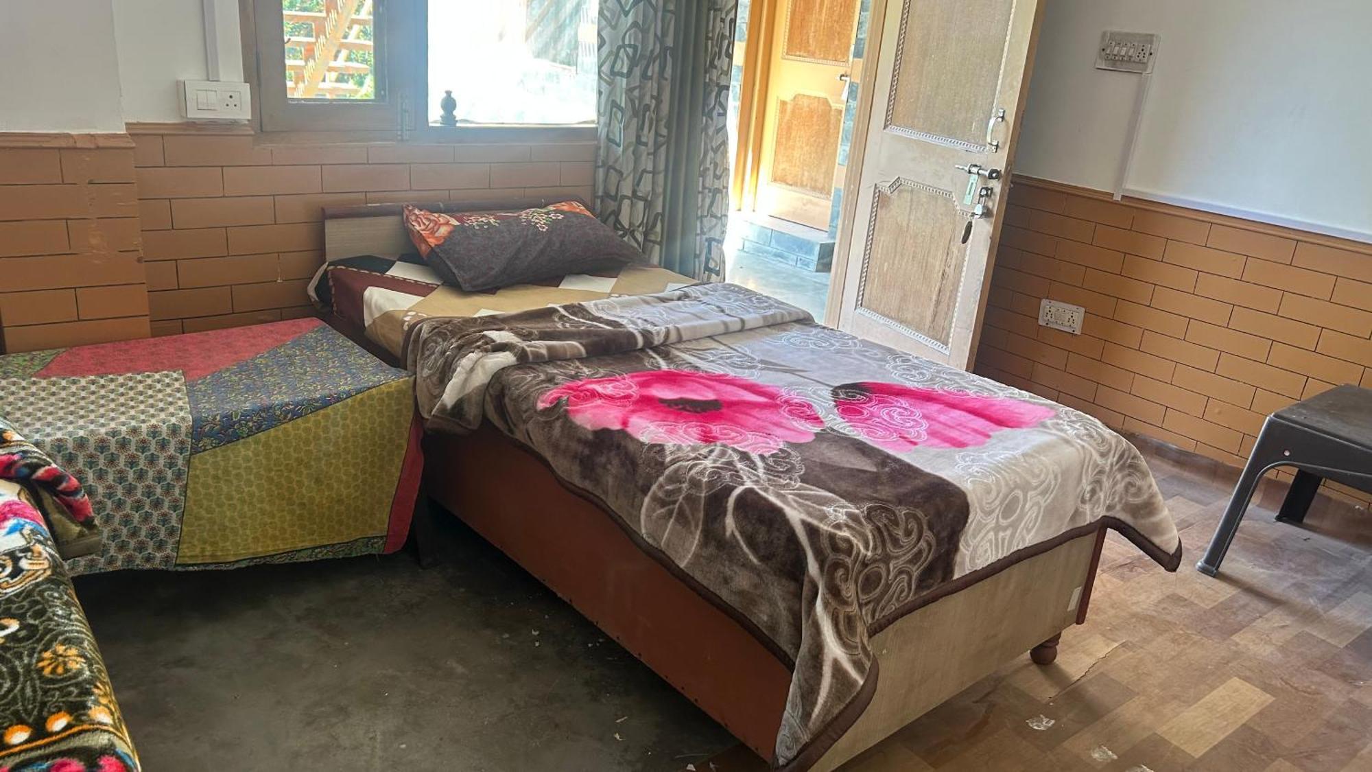 Sunface Homestay Manali  Exterior photo